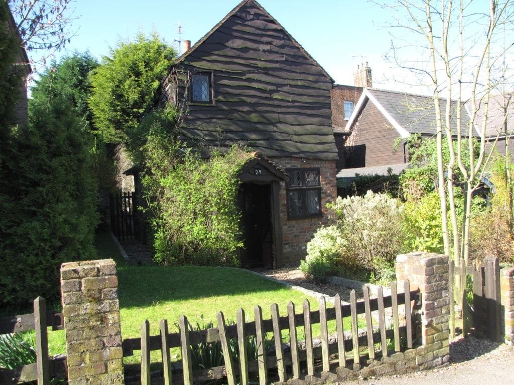 Byron Hill Road, Harrow on the Hill, Middlesex, HA2 0JD