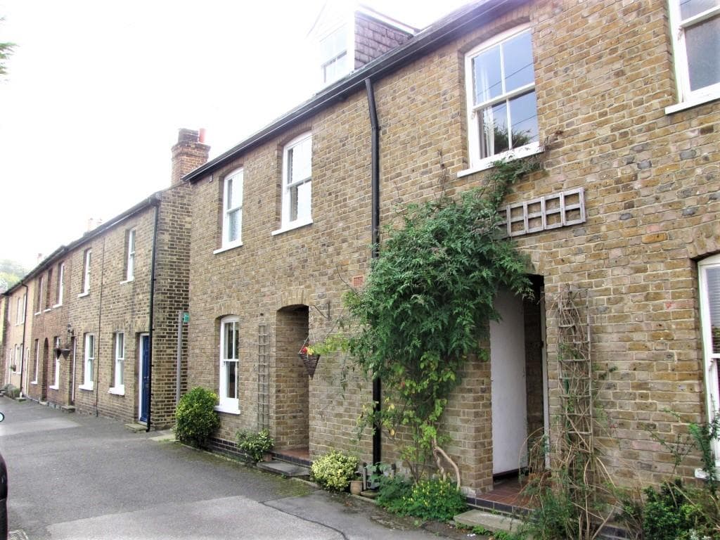 Victoria Terrace, Harrow on the Hill, Middlesex, HA1 3EW