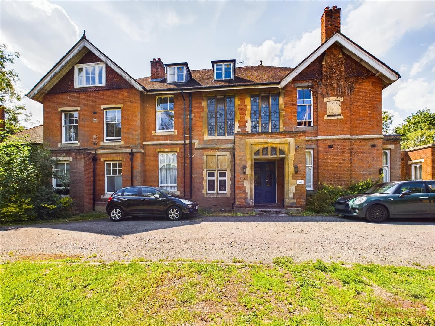 Mount Park Road, Harrow on the Hill, Middlesex, HA1 3JT