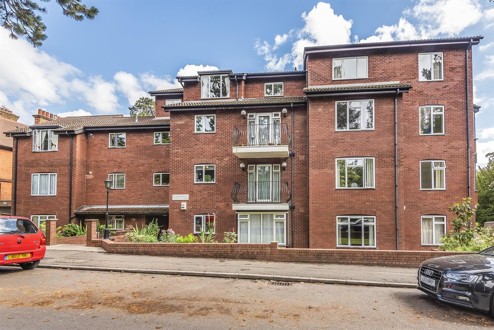 Mount Park Road, Harrow on the Hill, Middlesex, HA1 3XH
