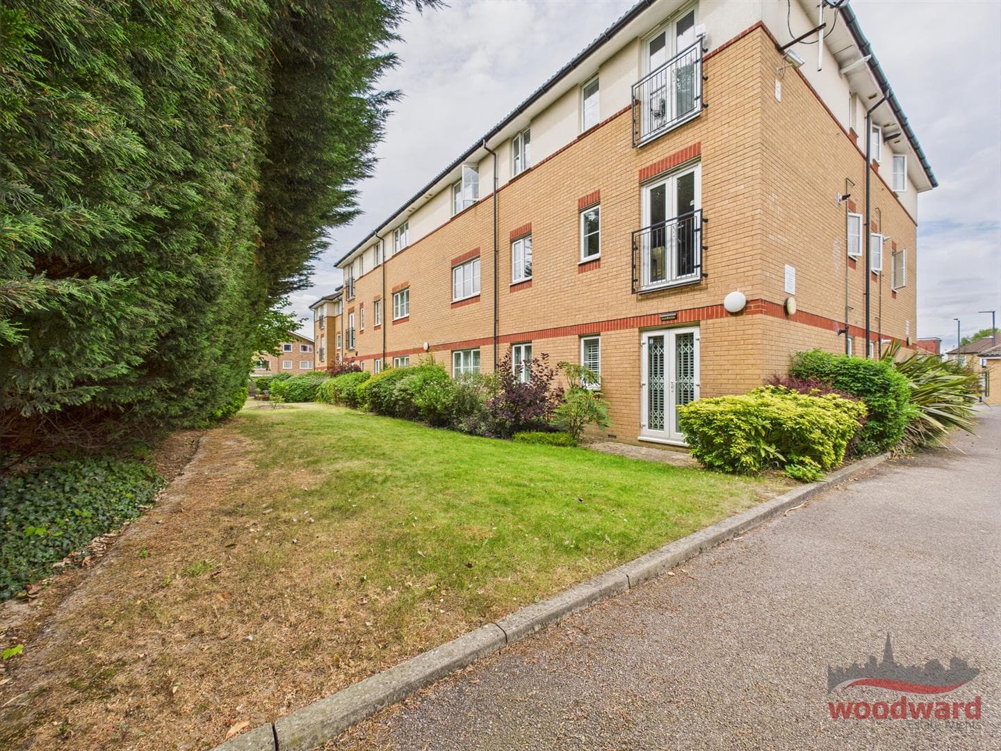 Collapit Close, Harrow, HA1 4WT