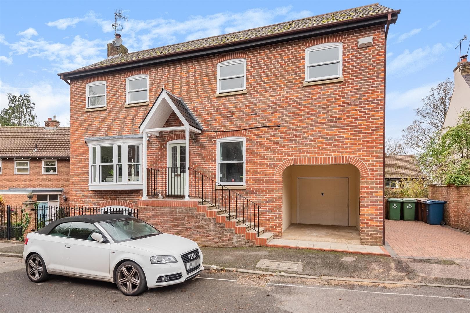 Brickfields, Harrow on the Hill, Middlesex, HA2 0JG