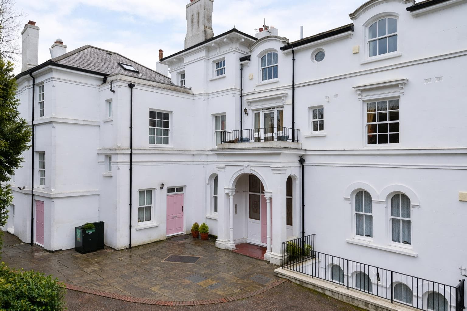 West Hill, Harrow on The Hill, HA2 0JQ