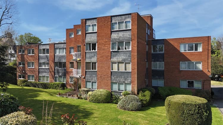 Roxborough Park, Harrow, HA1 3BQ