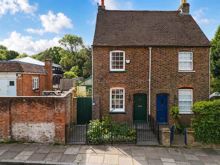 Middle Road, Harrow, HA2 0HW