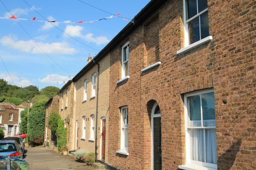Victoria Terrace, Harrow on the Hill, Middlesex, HA1 3EW