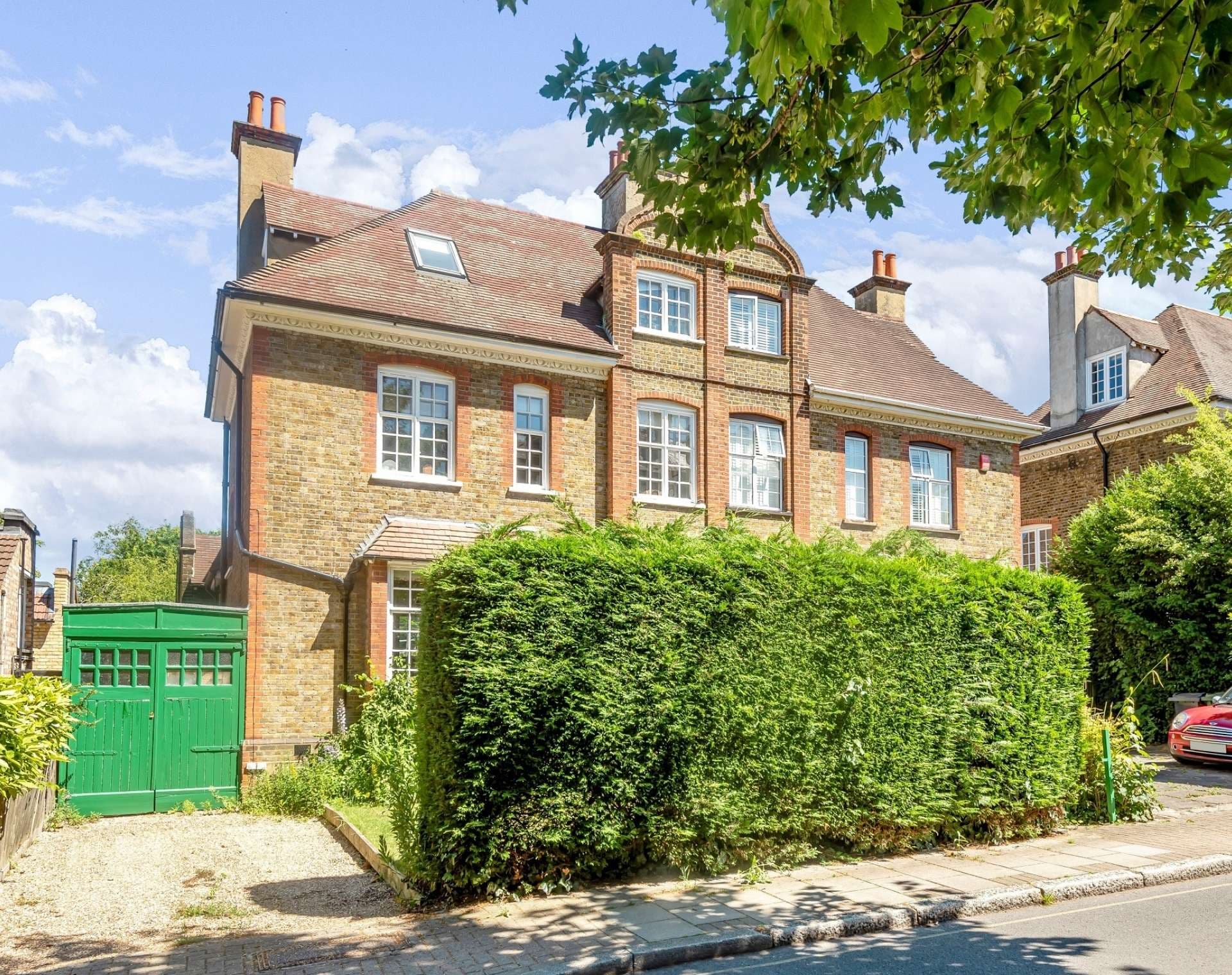 Becoming a successful property investor