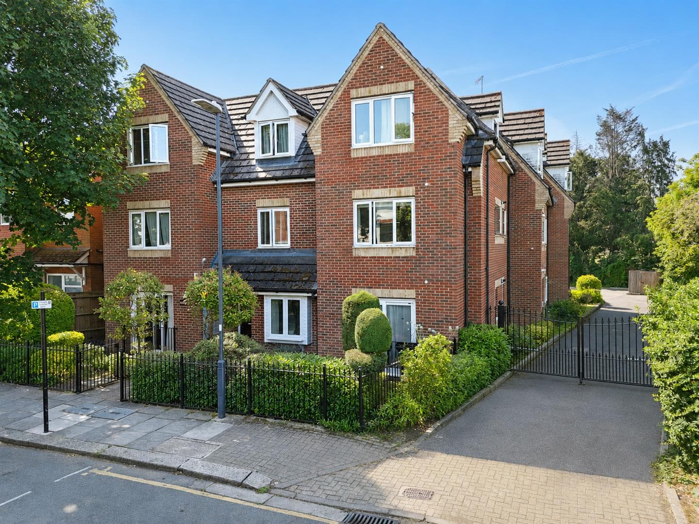 Hindes Road, Harrow, HA1 1RB