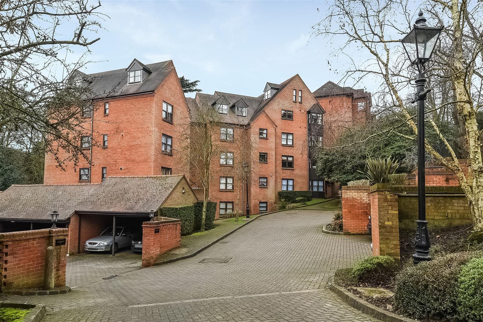 Peterborough Road, Harrow, HA1 3DY